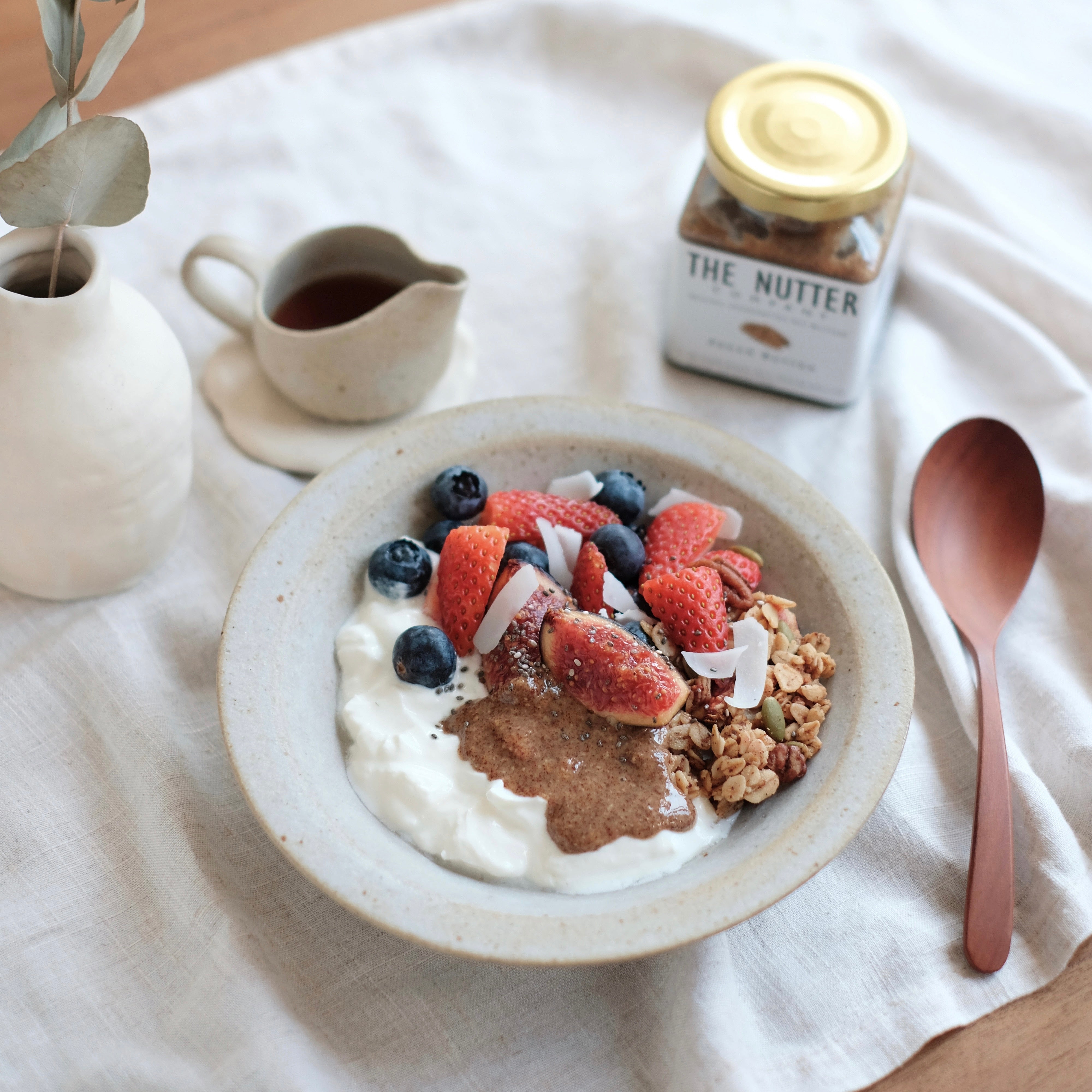 NUT BUTTER YOGURT BOWL 果仁醬乳酪碗 The Nutter Company